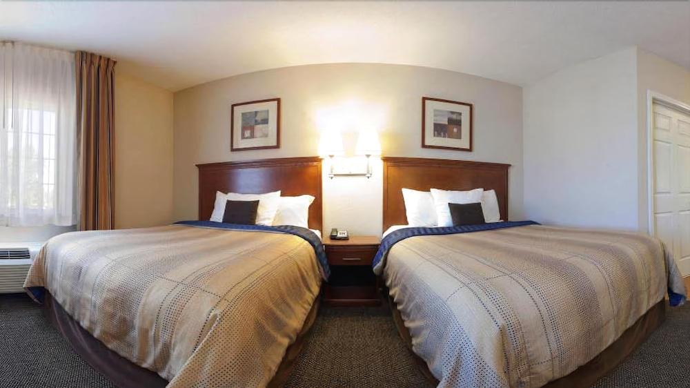 Candlewood By Ihg 2*